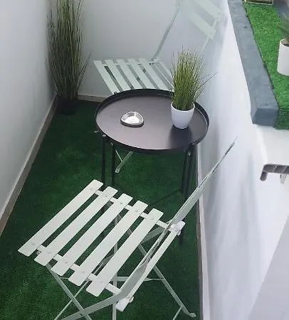 Garsoniera Centrala Renovata * בוקרשט